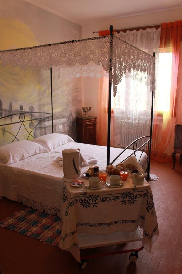 Bed and Breakfast Terrazze Dell'Artista Saletto Exteriér fotografie